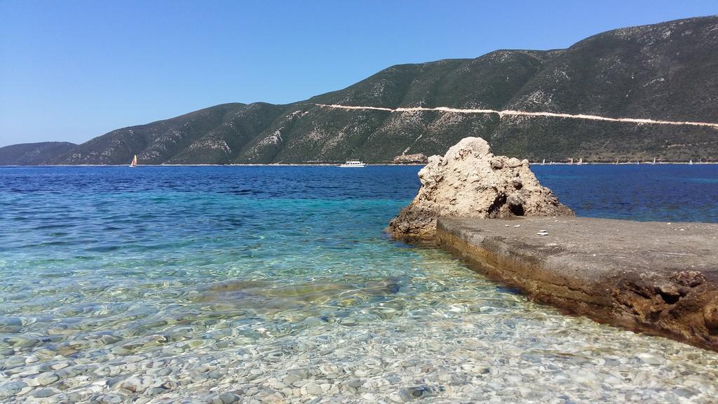 Villa Delfini Vassiliki Esterno foto